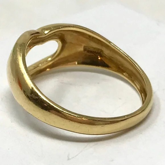 Tiffany & Co Peretti 18k Gold “Open Heart” Ring